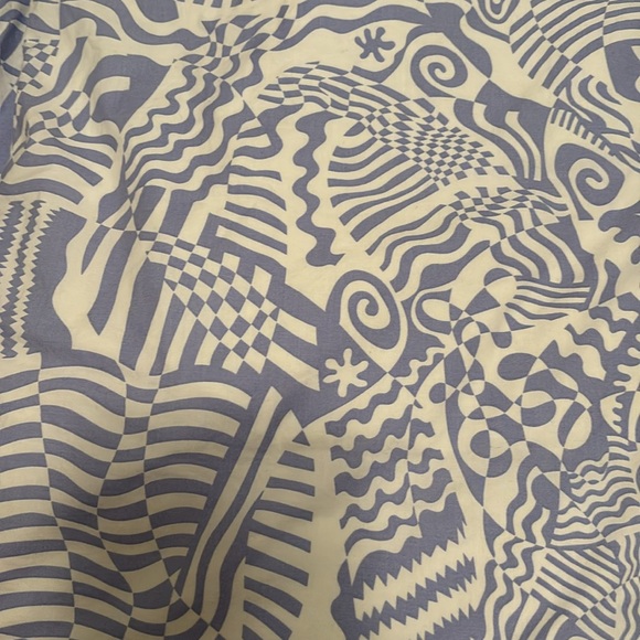 Brookline’s brand Full/Queen Breeze Duvet Cover - color way no longer sold! - Picture 2 of 3